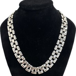 VINTAGE NAPIER JEWELRY CO. CHUNKY SILVER NECKLACE